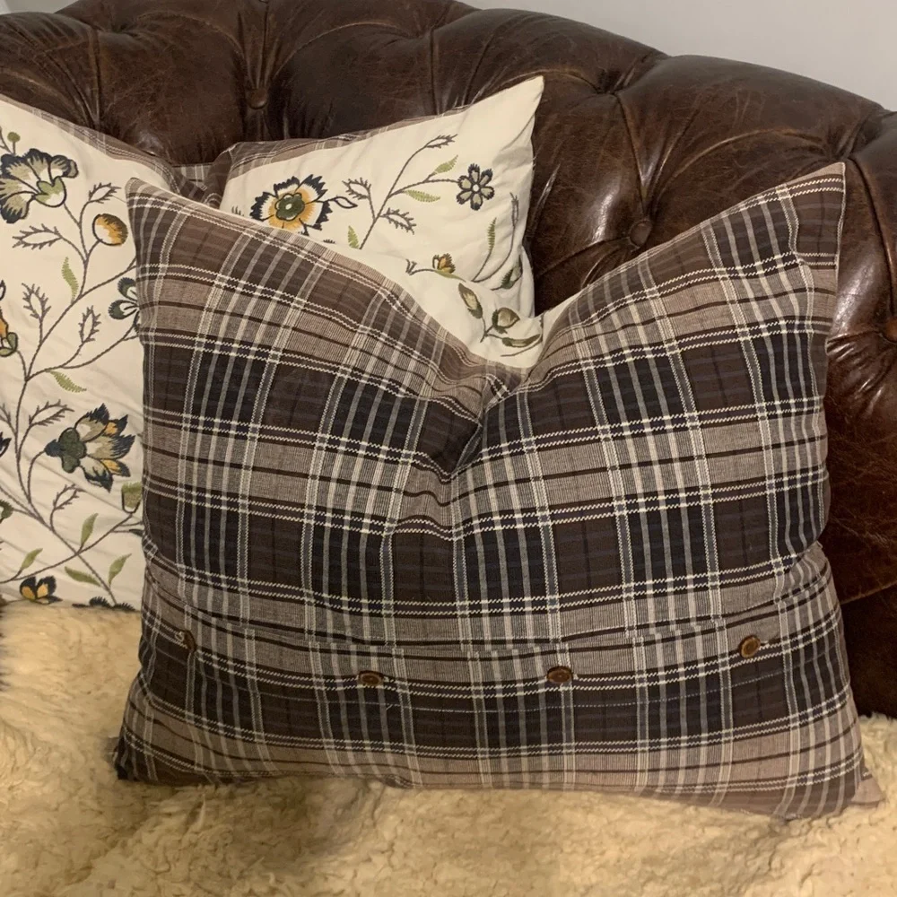 Ikea Alvine lov set of two pillows‎ floral embroidered plaid accent home decor
